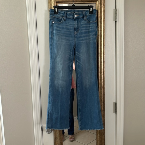 American Eagle Kick Boot Crop Jeans - Picture 1 of 9